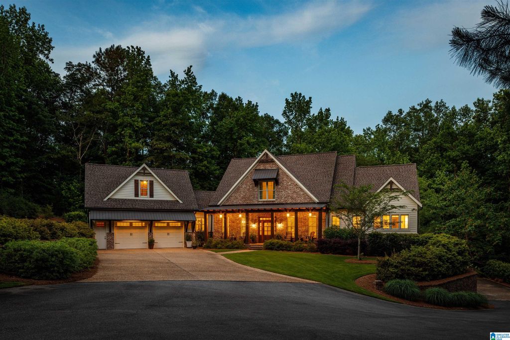 111 TRILLIUM DRIVE, Irondale, AL 35210