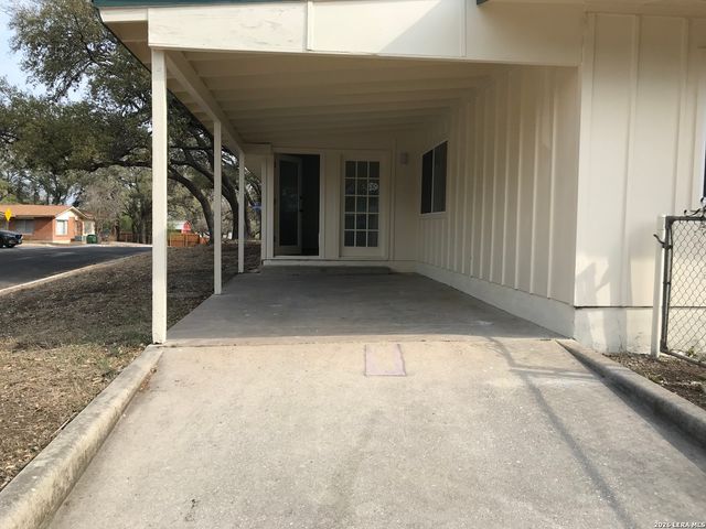 4626 DUQUESNE DR, San Antonio, TX 78229