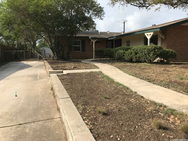 4626 DUQUESNE DR, San Antonio, TX 78229
