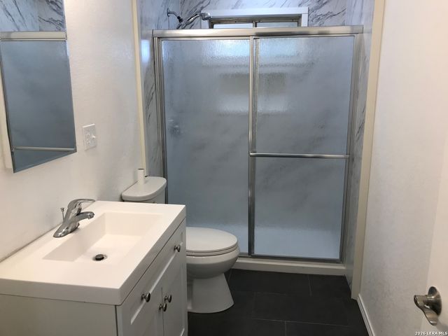 4626 DUQUESNE DR, San Antonio, TX 78229