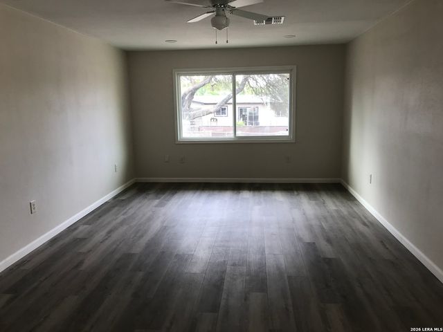 4626 DUQUESNE DR, San Antonio, TX 78229