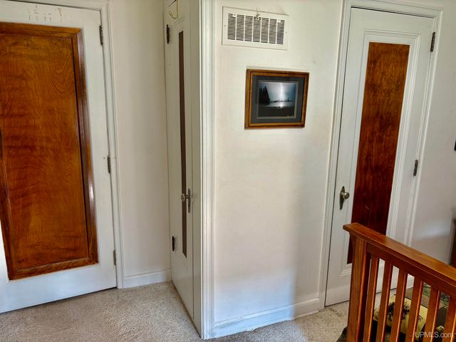 318 S Moore Street, Bessemer, MI 49911