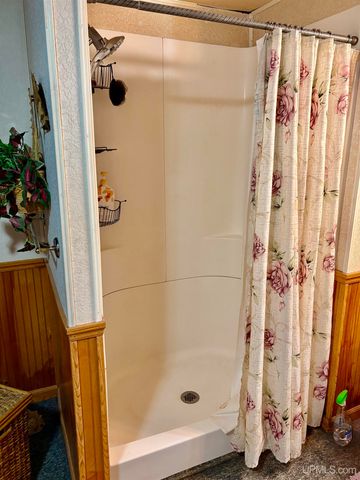 318 S Moore Street, Bessemer, MI 49911