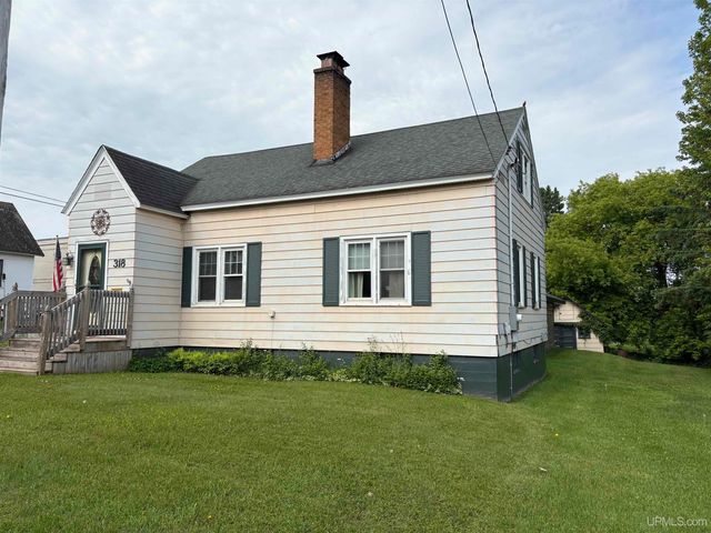 318 S Moore Street, Bessemer, MI 49911