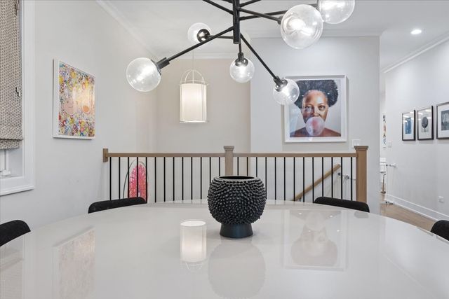 925 W Montana Street 1E, Chicago, IL 60614