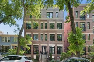 925 W Montana Street 1E, Chicago, IL 60614