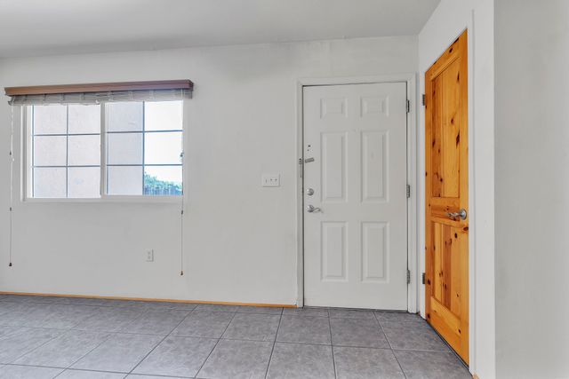 2210 Miguel Chavez 113, Santa Fe, NM 87505