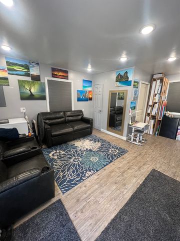 14313 W SR 904 Hwy, Cheney, WA 99004