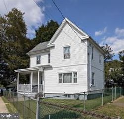 1816 CHAMBERS ST, Hamilton, NJ 08610