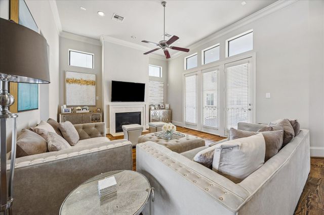 5708 Kansas Street B, Houston, TX 77007