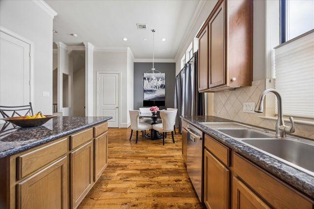 5708 Kansas Street B, Houston, TX 77007