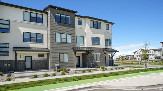 428 S 900 W, American Fork, UT 84003