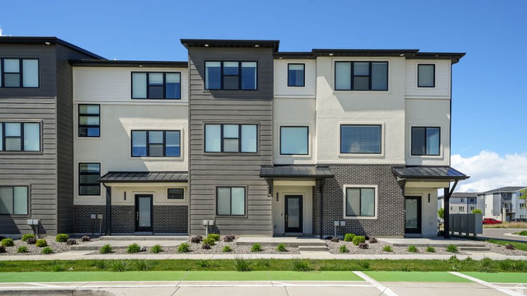 428 S 900 W, American Fork, UT 84003