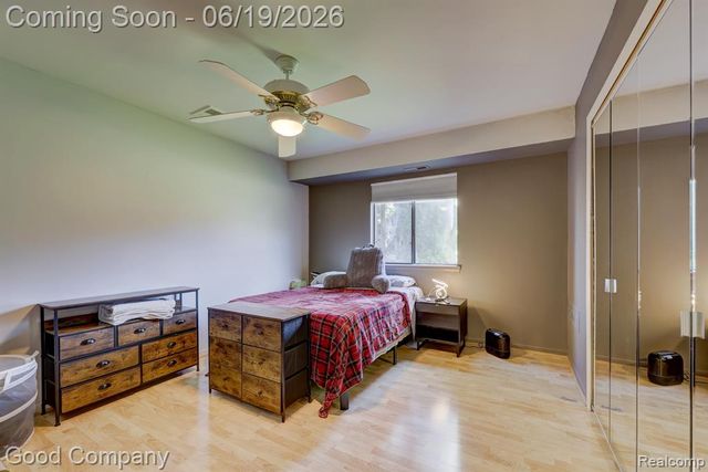 43244 Mound Road 2, Sterling Heights, MI 48314