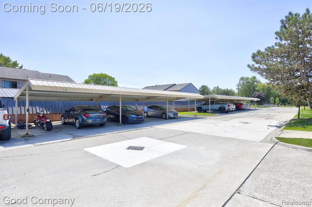 43244 Mound Road 2, Sterling Heights, MI 48314