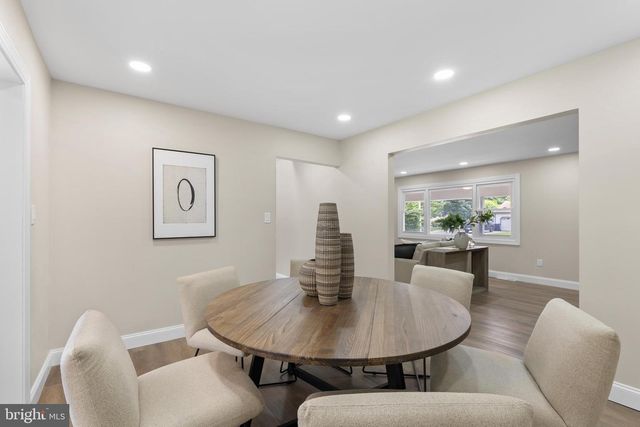 13 PINEHURST, Tuckerton, NJ 08087