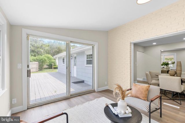 13 PINEHURST, Tuckerton, NJ 08087