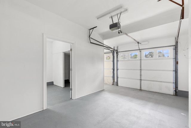 13 PINEHURST, Tuckerton, NJ 08087