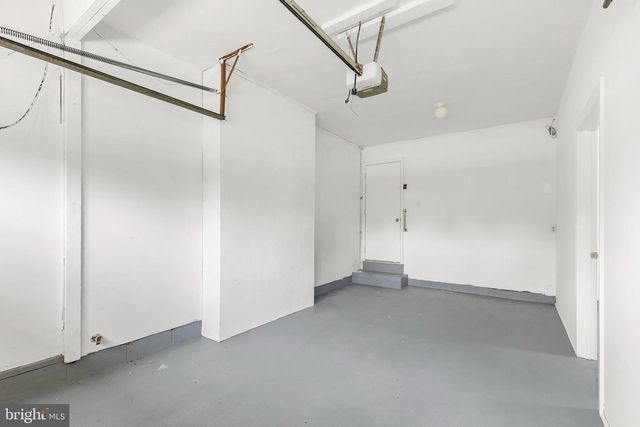 13 PINEHURST, Tuckerton, NJ 08087