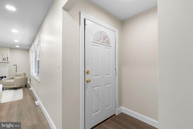 13 PINEHURST, Tuckerton, NJ 08087