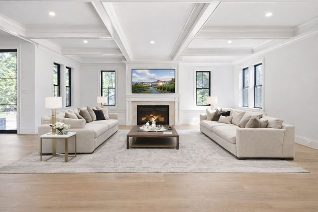 8 Hudson Street, Natick, MA 01760