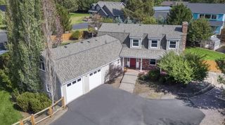 61266 Mount Vista Drive, Bend, OR 97702