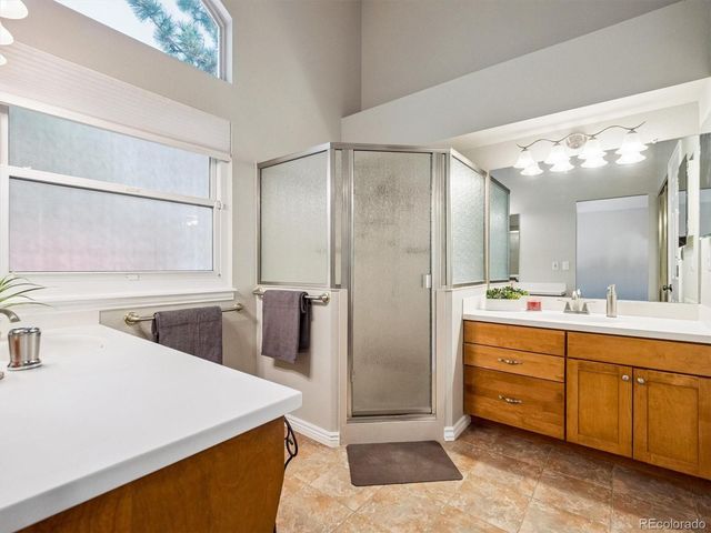 2242 S Moline Court, Aurora, CO 80014