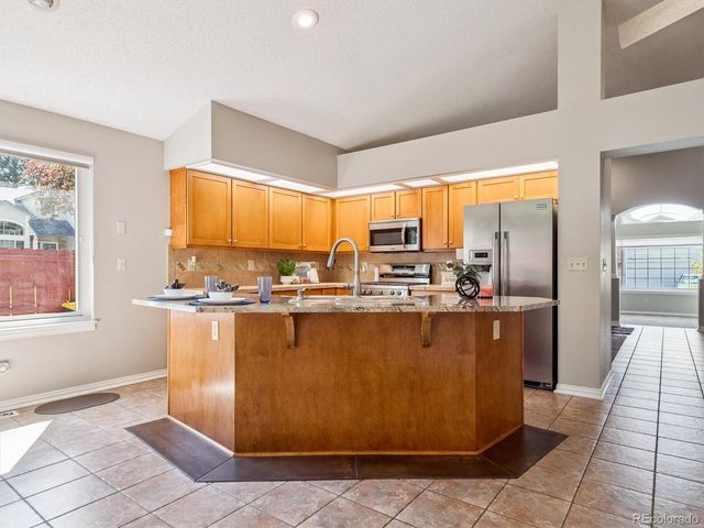 2242 S Moline Court, Aurora, CO 80014