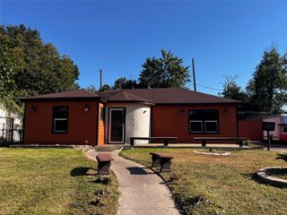 4834 Marietta Lane, Houston, TX 77021