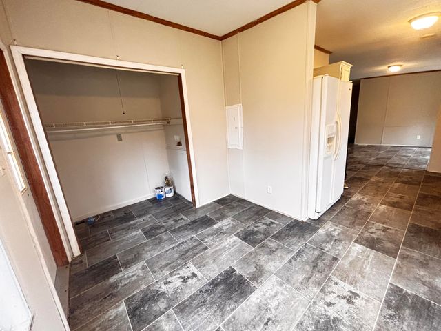 1332 Lakewood Drive, Manning, SC 29102