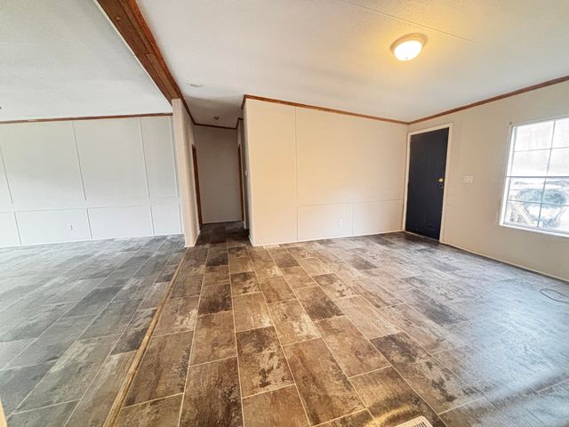 1332 Lakewood Drive, Manning, SC 29102