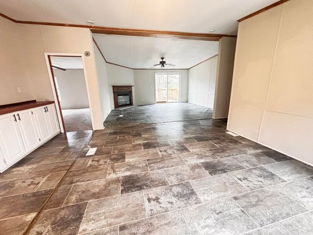 1332 Lakewood Drive, Manning, SC 29102