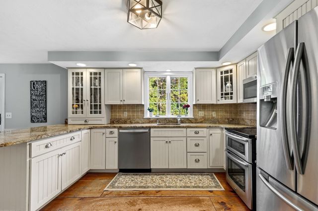 30 Turner Drive, Bridgewater, MA 02324