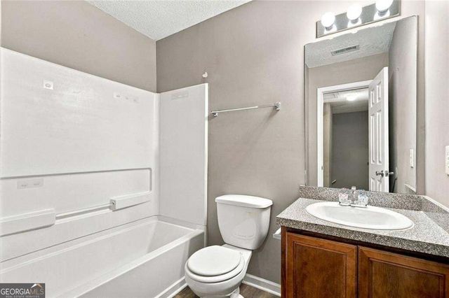 2282 Coach Way, Jonesboro, GA 30236
