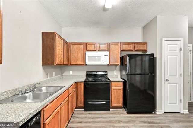 2282 Coach Way, Jonesboro, GA 30236