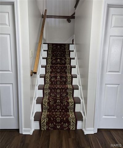 64 N Trumbull Circle 45A, St Charles, MO 63301