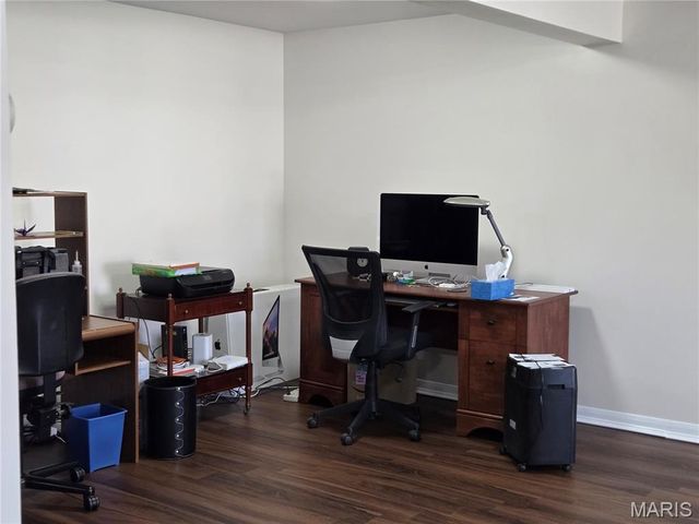 64 N Trumbull Circle 45A, St Charles, MO 63301