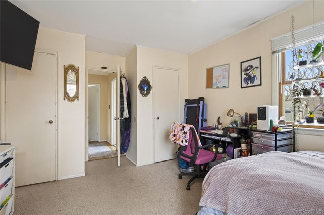 9 Verne Place, Hartsdale, NY 10530