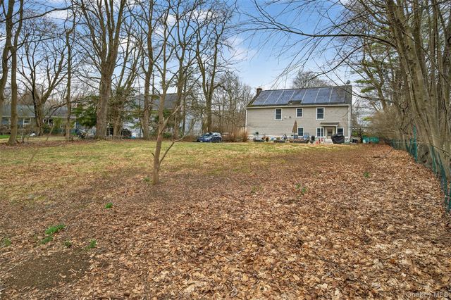 9 Verne Place, Hartsdale, NY 10530