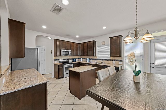 8019 Vega Horizon, San Antonio, TX 78252