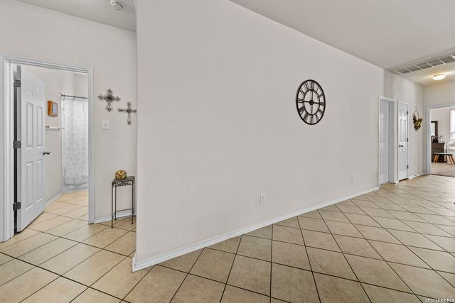 8019 Vega Horizon, San Antonio, TX 78252