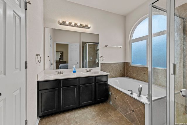 8019 Vega Horizon, San Antonio, TX 78252