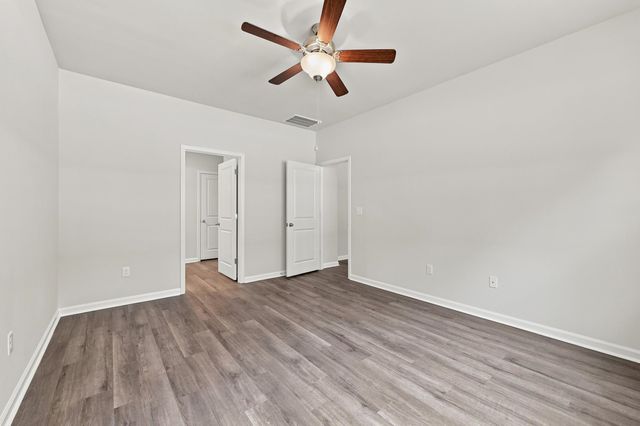 310 Ridley St, Longs, SC 29568