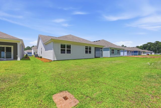 310 Ridley St, Longs, SC 29568