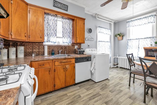 117-11 14th Road, College Point, NY 11356