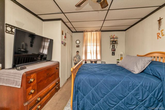 117-11 14th Road, College Point, NY 11356