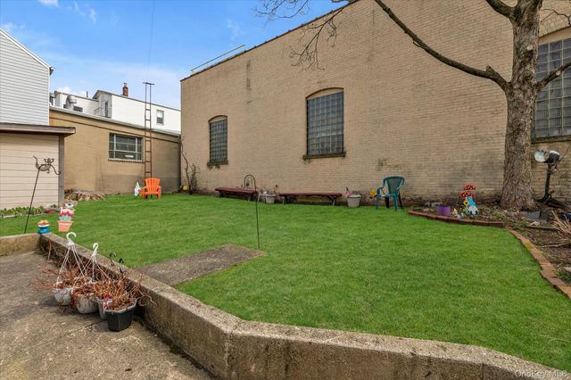 117-11 14th Road, College Point, NY 11356