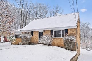 210 Blaze Drive, Ross Twp, PA 15116