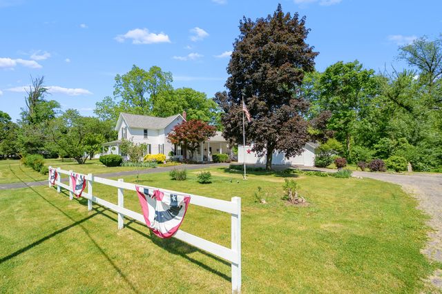 60023 Constantine Road, Three Rivers, MI 49093