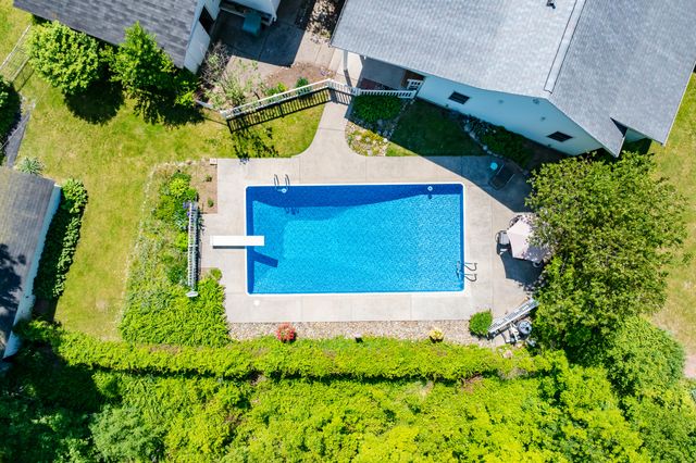 60023 Constantine Road, Three Rivers, MI 49093